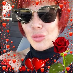 Meet your Posher, Irasema